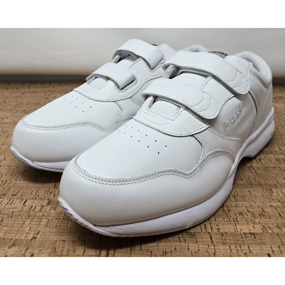 Propet LifeWalker Strap‎ White Leather Strap Men's 12D Casual Shoe